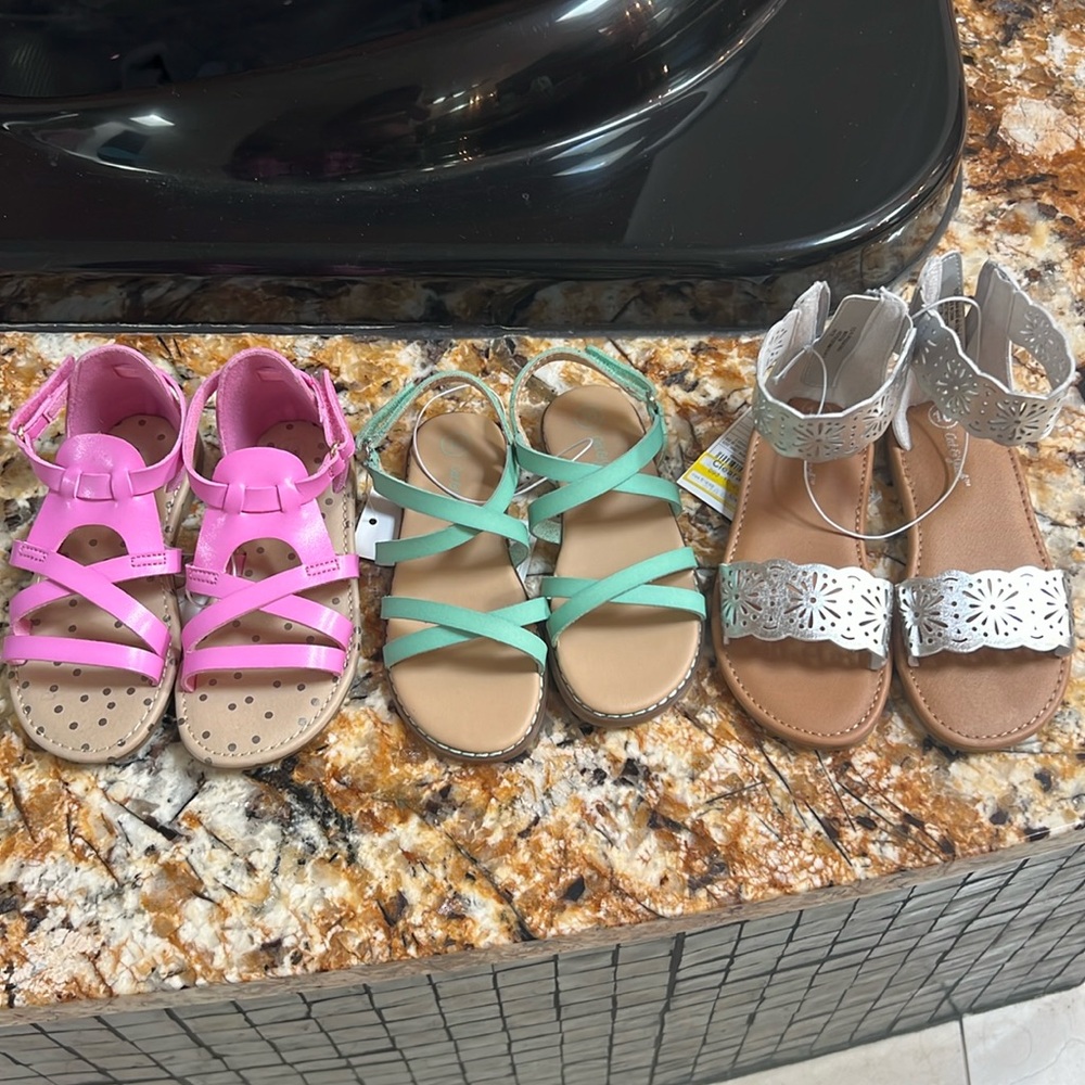 NWT Girls size 10 Sandals